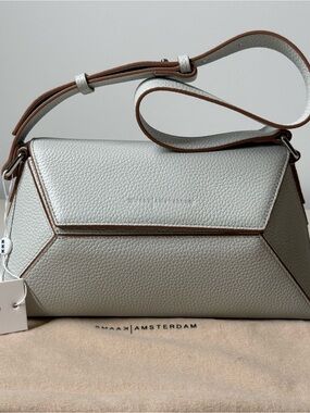 NIB Smaak Amsterdam Izzy Shoulder bag in Cloud